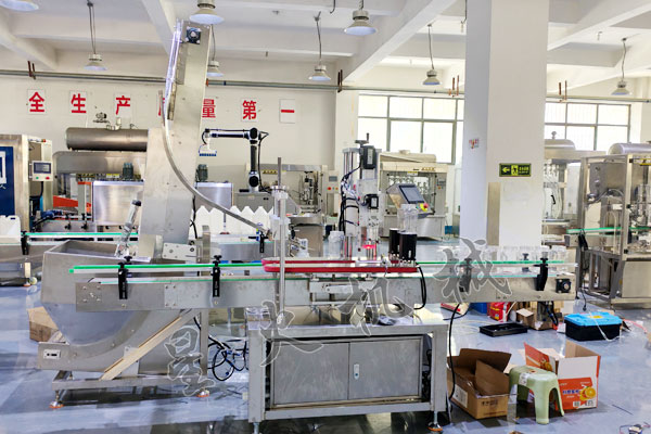 ȫ�Զ���ͷֱ��ʽ�ϸ����ǻ�ʵ��ͼ